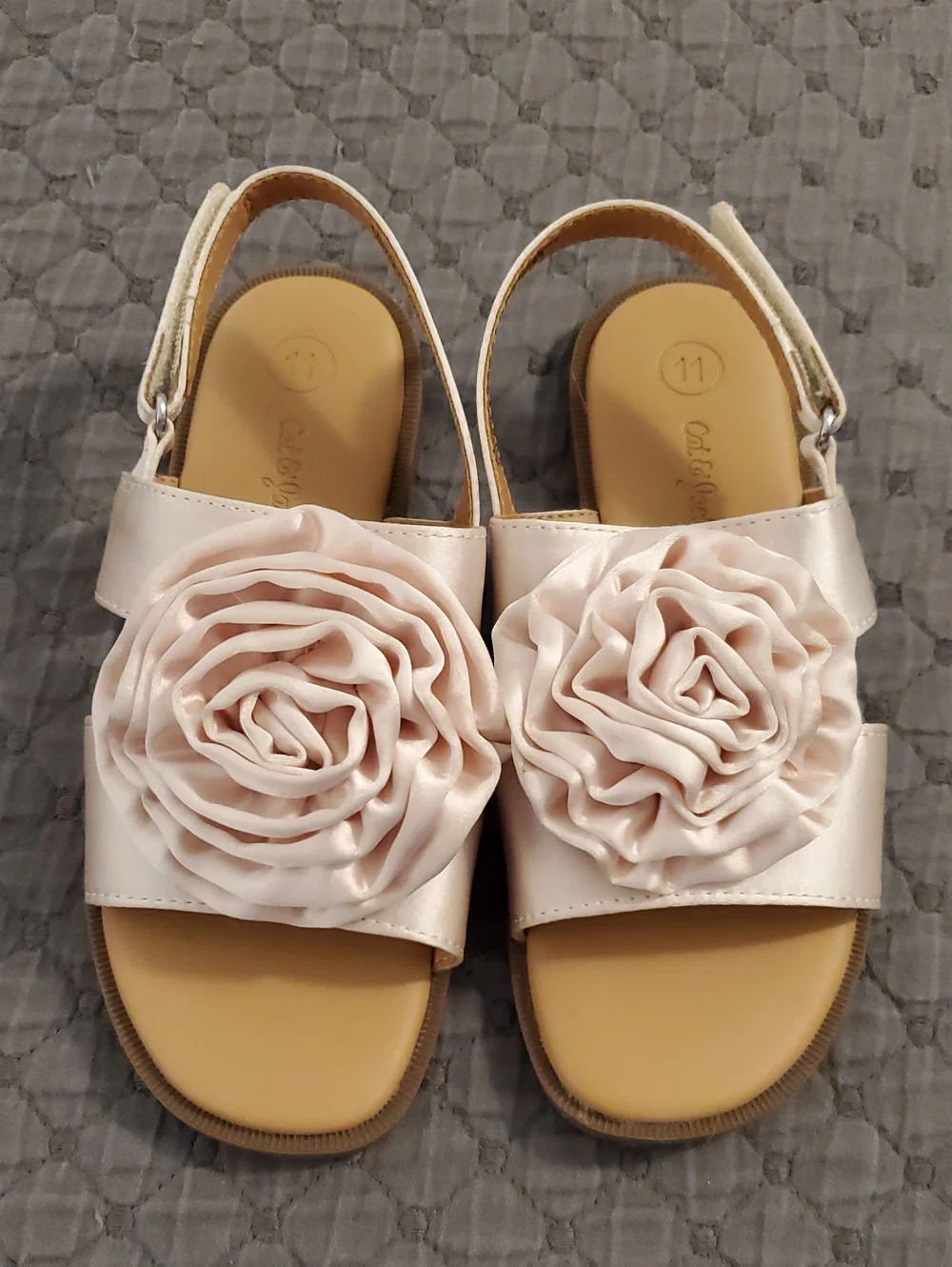 Cat & Jack Rose Satin Sandals Size 11